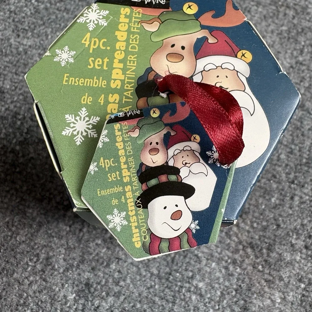 VTG Y2K MSC International Christmas Spreader Knife Set 4pc Santa Reindeer‎ Party